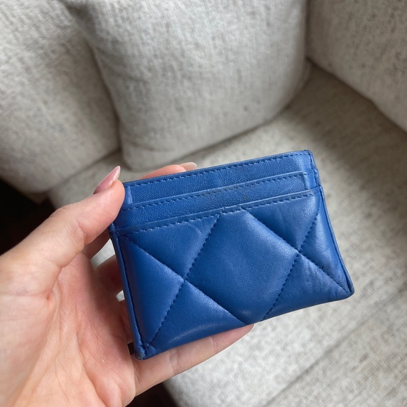 Chanel 19 wallet card holder blue - Picture 4 of 8